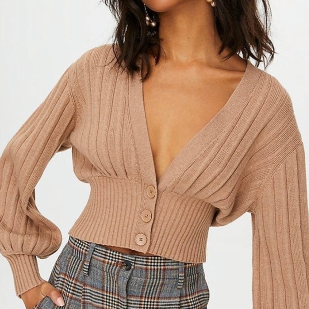 Aritzia Wilfred plunge cardigan